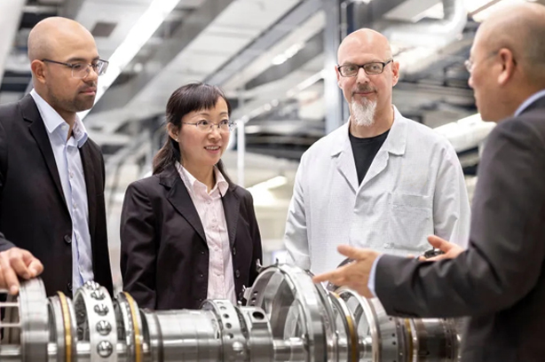 多孔聚酰亞胺復(fù)合保持架材料環(huán)境適應(yīng)性研究